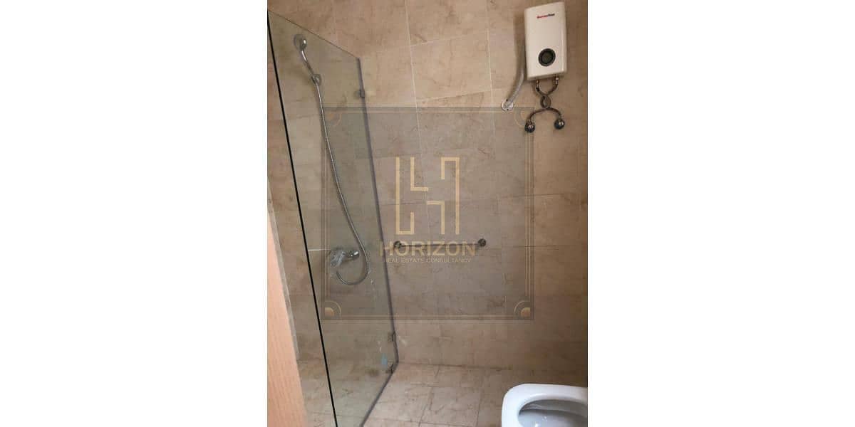 4 WhatsApp Image 2025-03-05 at 1.22. 12 AM (2). jpg