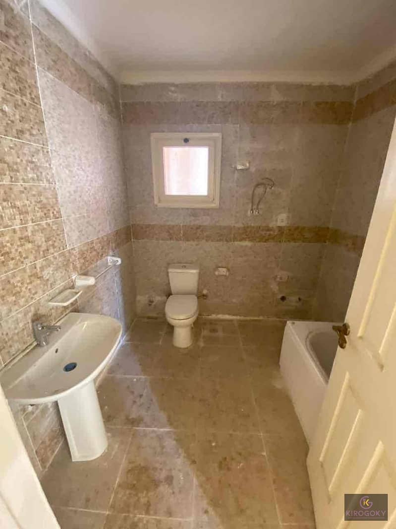 6 c25f672c-9a96-4636-b385-a671e7d9b9a7. jpg