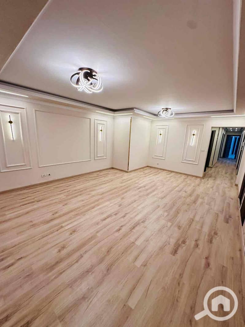 6 b3edce89-b16c-4bd2-b3e0-ec4b8e2c42ca. jpg