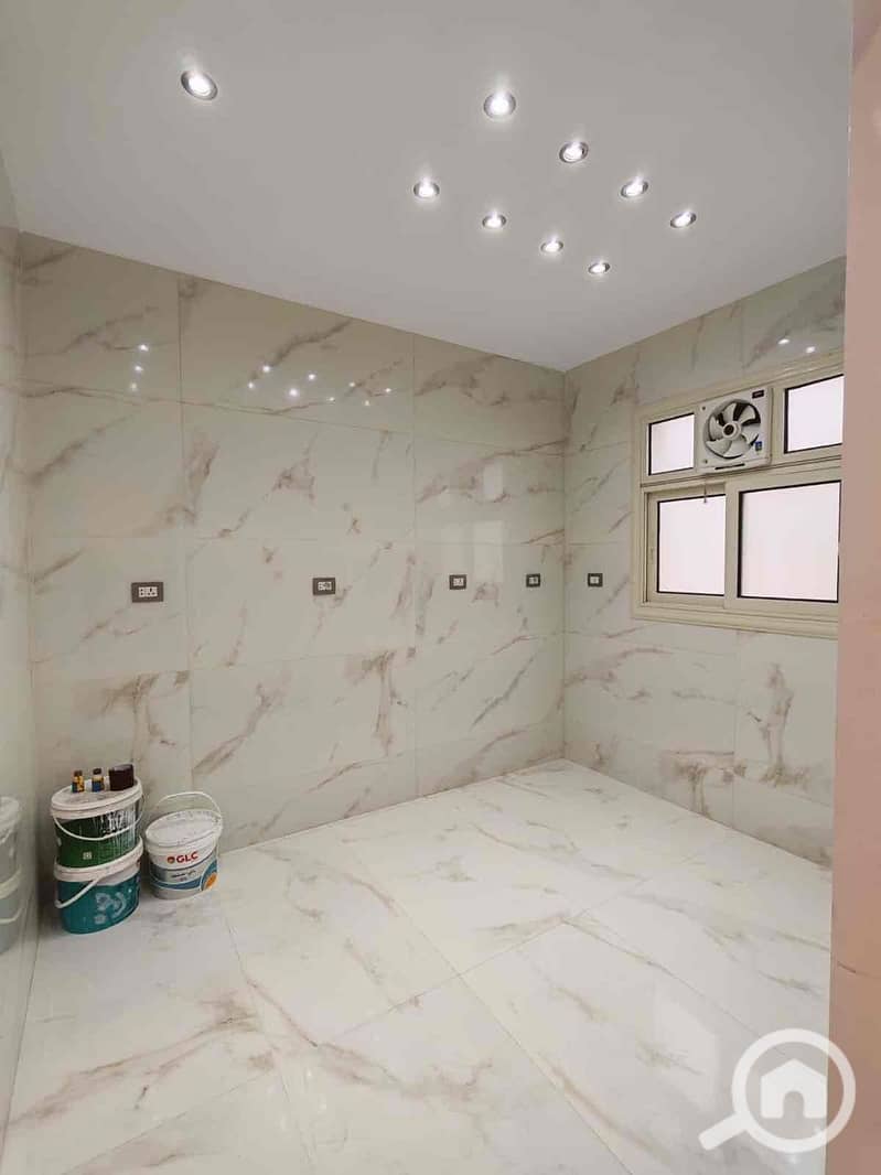 8 6654848e-65a6-4768-99c0-0950ffa97d06. jpg