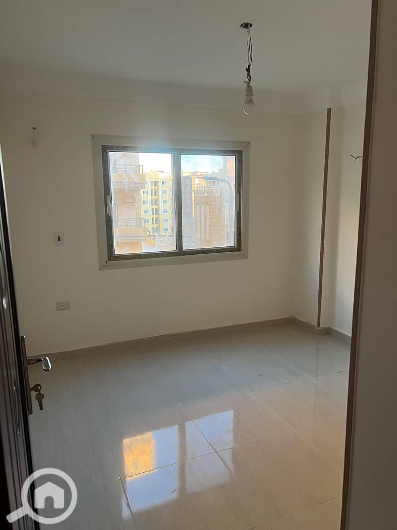 3 97b4dab3-ce4b-42ec-8d21-f0689843ae5e. jpg