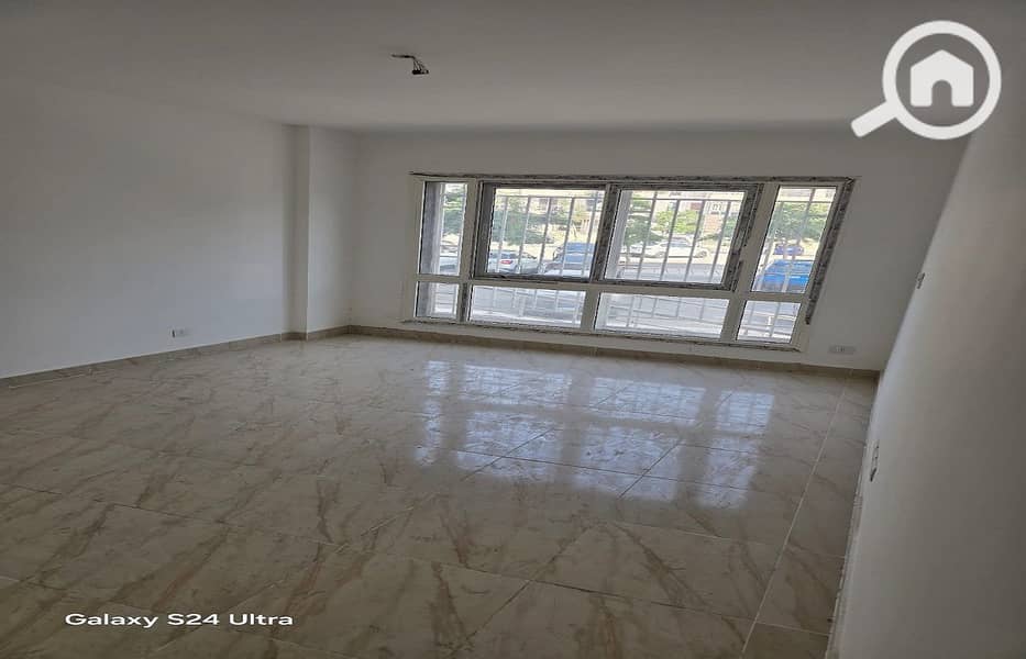 12 401620d2-f167-4702-9fe0-da30179ca785. jpg