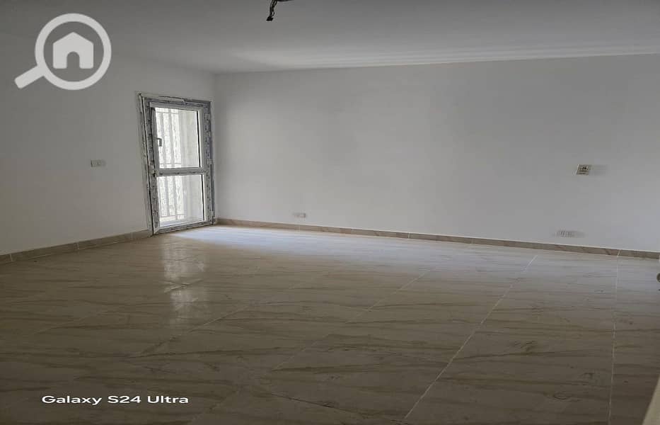 13 b98ceae9-5cc3-4eb3-b4a7-93437d3c0f87. jpg