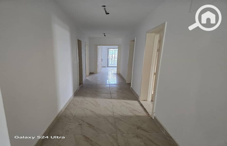 17 ece103cb-1508-47d5-9655-a5c8d6acc7f7. jpg