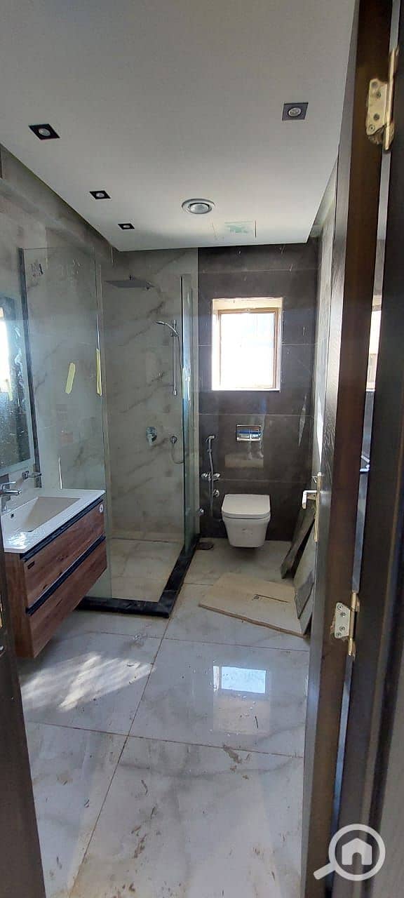 4 28f22e6e-1693-4e2c-834a-8246618c6639. jpeg