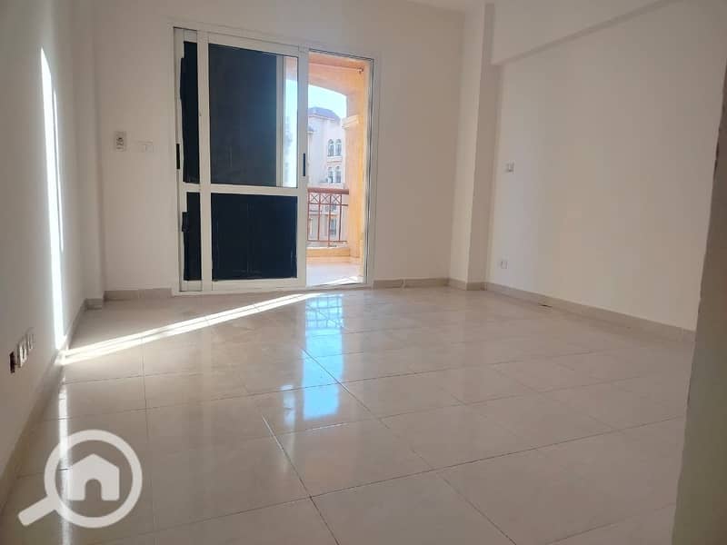 8 3425c1b1-0389-46fc-ae0f-cef349c1a71c. jpg