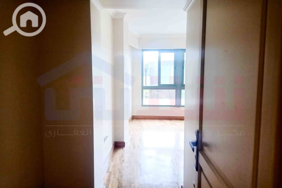 14 WhatsApp Image 2025-12-27 at 15.01. 10 (1). jpg