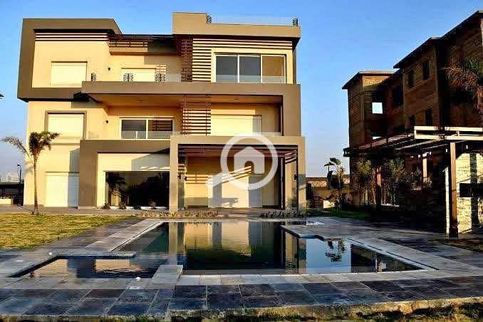 10 496783452_2133839943707986_7998705480008668179_n. jpg