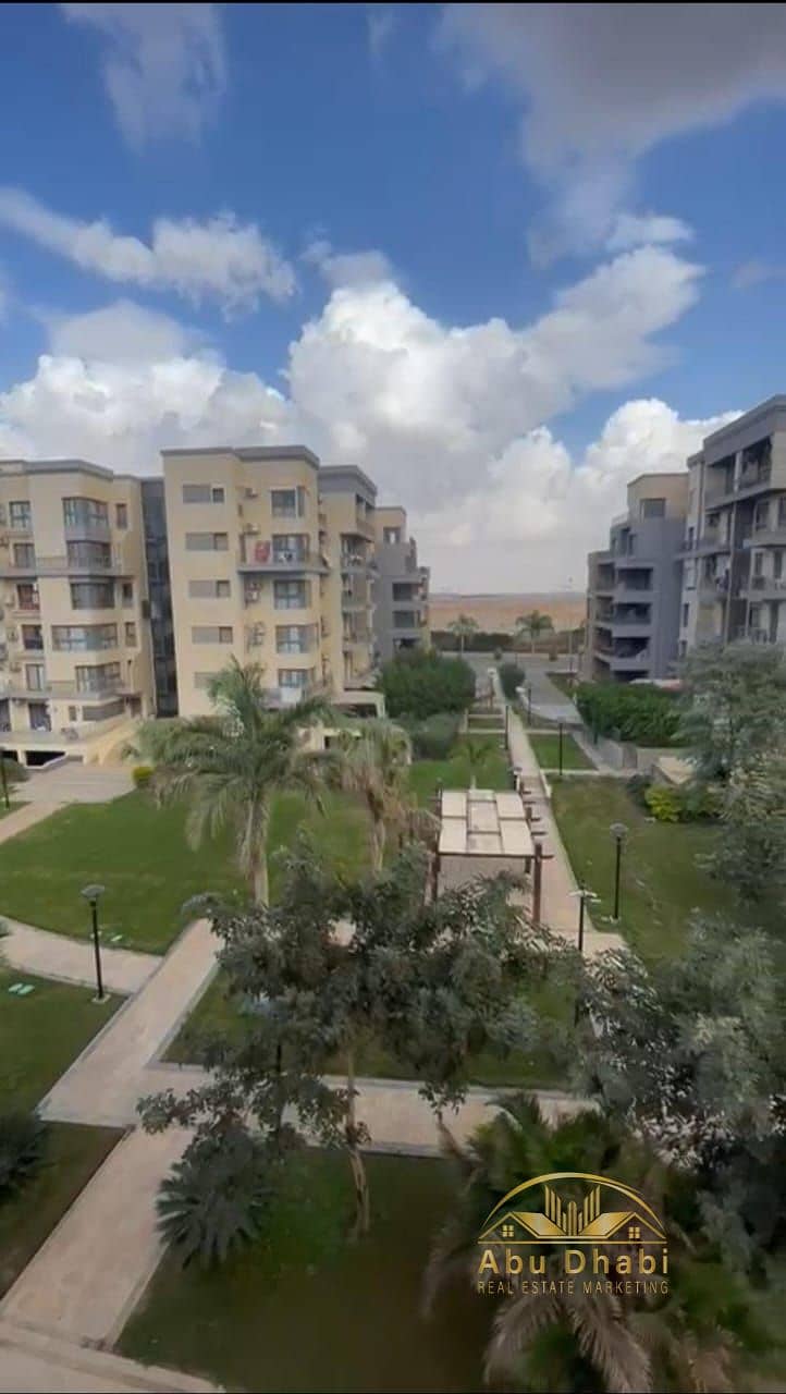 4 7537c314-93f6-47a8-b457-35ac9dc9b77b. jpg