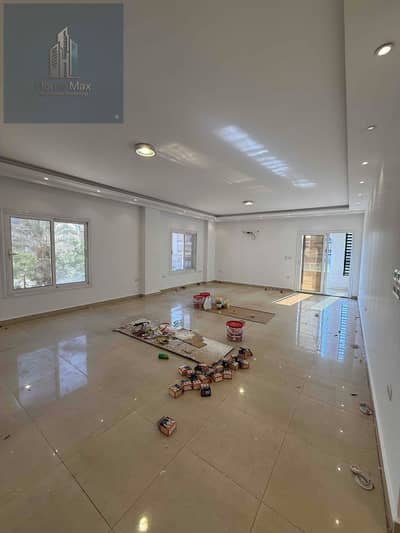 مکتب  للايجار في الشيخ زايد، الجيزة - IMG_6310. jpg