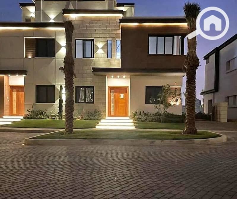 5 482680086_701750639178770_1700633205289194129_n. jpg