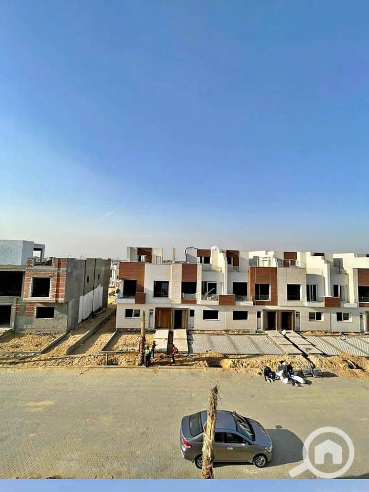 13 520250176_1091153706299681_3303268280155940874_n. jpg