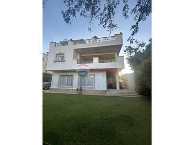 فیلا 4 غرف نوم للبيع في الشيخ زايد، الجيزة - 308b2071-56e3-4855-a4e8-099cdbfd88bc. jfif. jpg