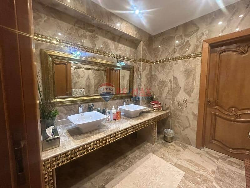 15 dc5f7511-6896-430f-813b-be057149920f. jfif. jpg