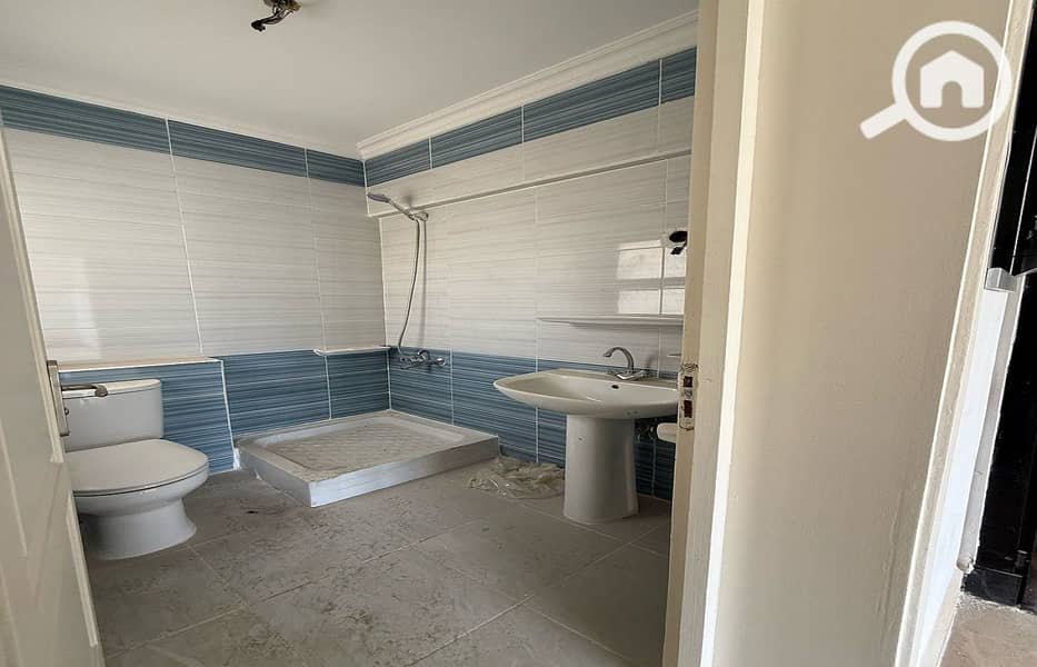 3 57fd2dea-5bbd-4b17-a893-178ca752e74e. jpeg