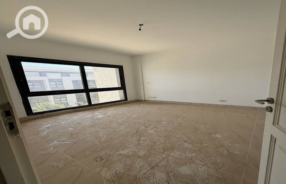 4 99cb724e-f984-408b-af84-d422c3c4a990. jpeg