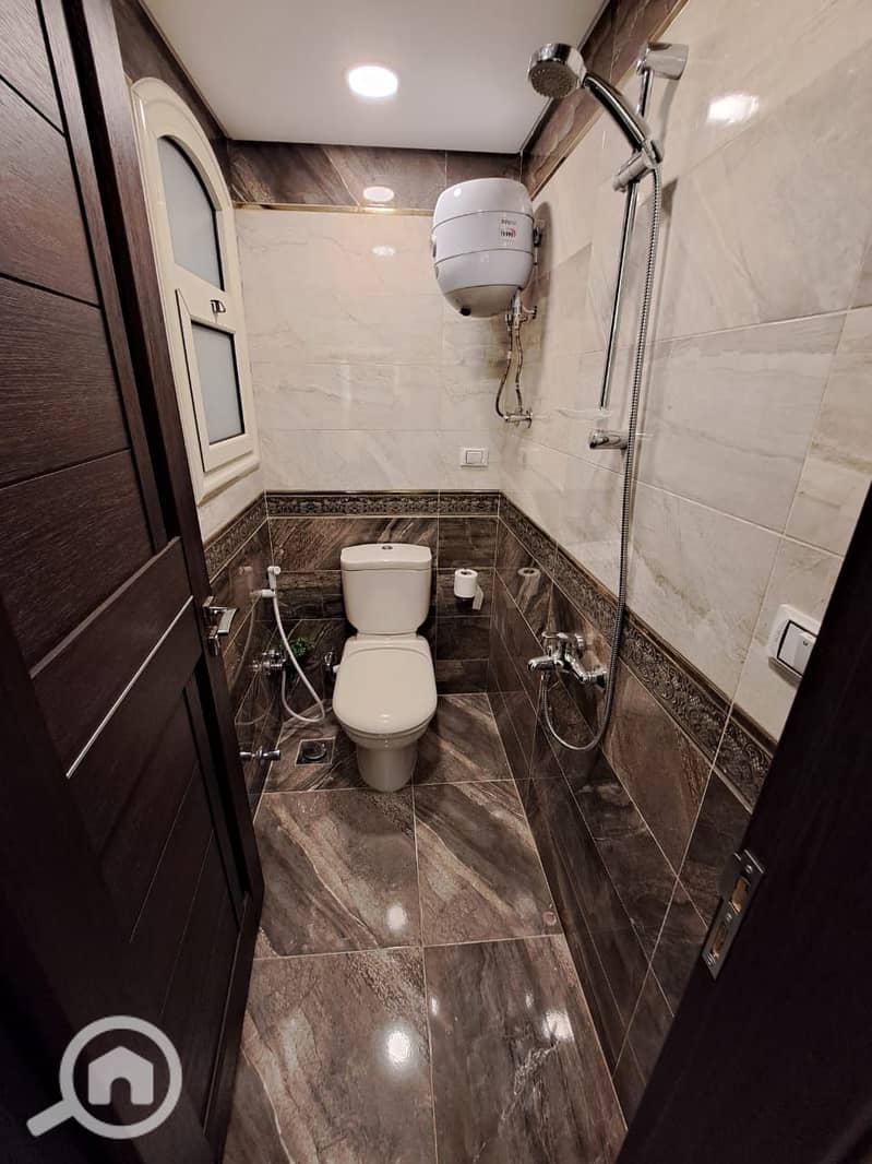 15 d51b48f3-17ec-4269-af1f-5794fc76dfa9. jpg