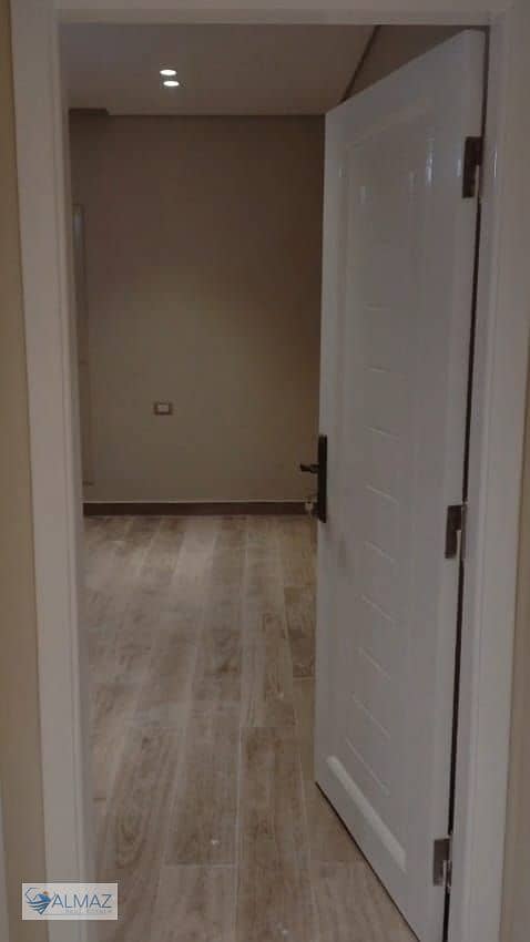 5 WhatsApp Image 2025-12-30 at 11.44. 00 AM. jpeg