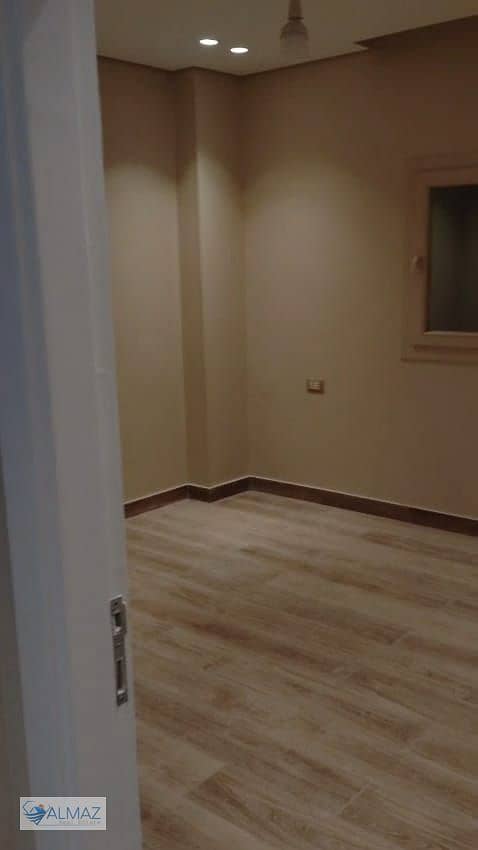 7 WhatsApp Image 2025-12-30 at 11.44. 01 AM (2). jpeg