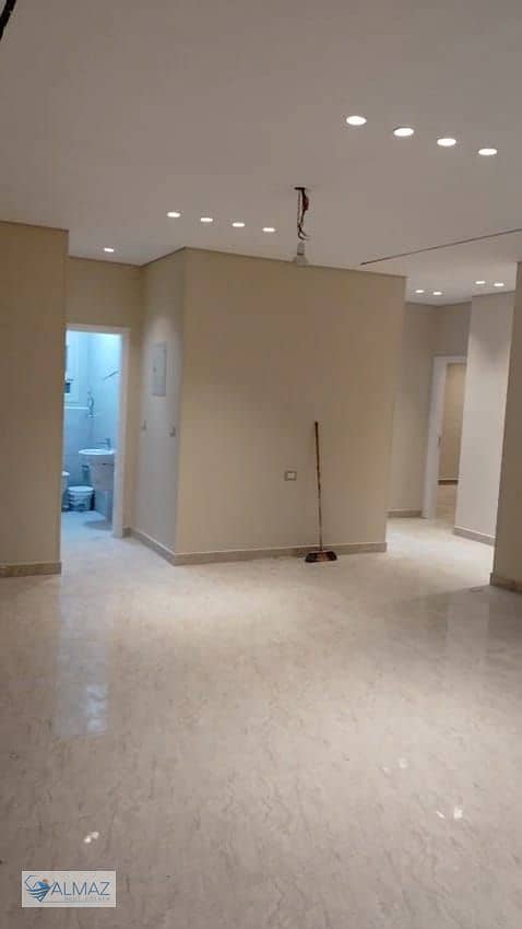 32 WhatsApp Image 2025-12-30 at 11.44. 06 AM (2). jpeg