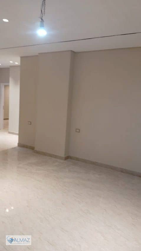 43 WhatsApp Image 2025-12-30 at 11.44. 07 AM. jpeg