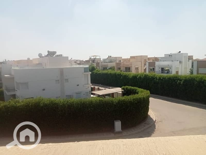 19 f8b97453-55ab-4996-98d0-714bd1efe1f1. jpeg