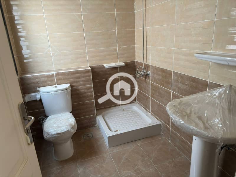 2 2f7fa3c2-6b25-44ce-86b3-279aeb47dc06. jpg