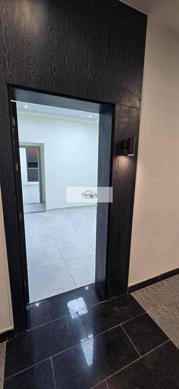 8 f2162fd3-b841-4271-bd32-c8ac2a6f7124. jpg