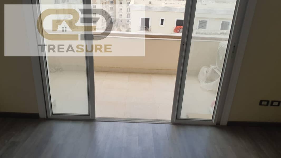 4 WhatsApp Image 2025-12-30 at 12.19. 53 PM (1). jpeg