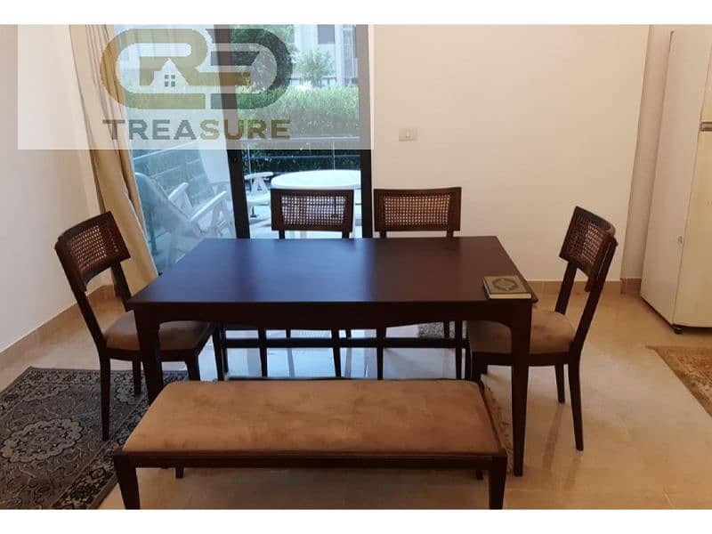 5 5a90da51-6f3c-4945-b5e7-2102d9c276a6. jpg