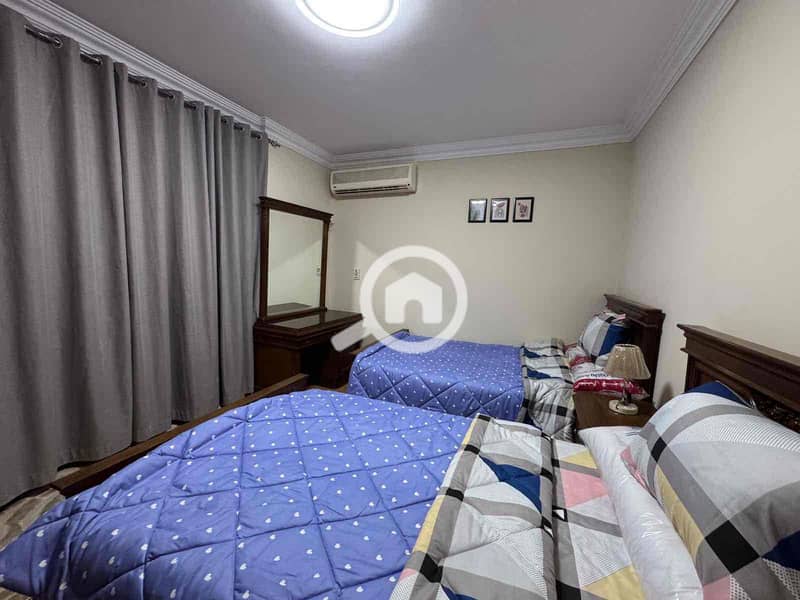 7 3dfa3176-17d0-4c2d-817c-1284eadd79f2. jpg