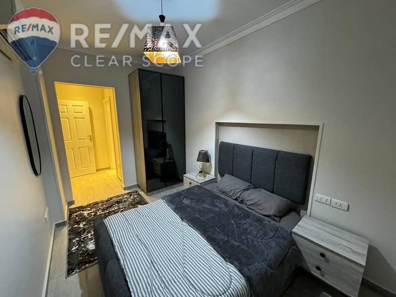 17 99237b62-bbda-4548-8d35-1b541e3e0a80. jpg