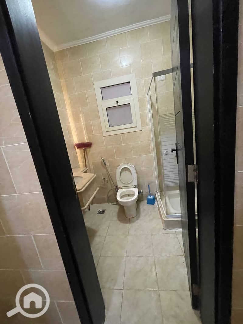 6 534f8ea5-9995-47d2-be78-aeae02ac4b7b. jpg