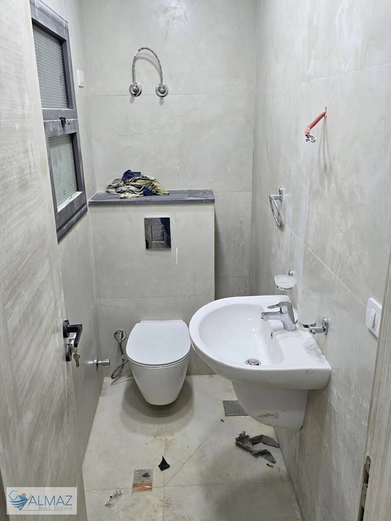 16 WhatsApp Image 2025-12-30 at 12.45. 12 PM. jpeg