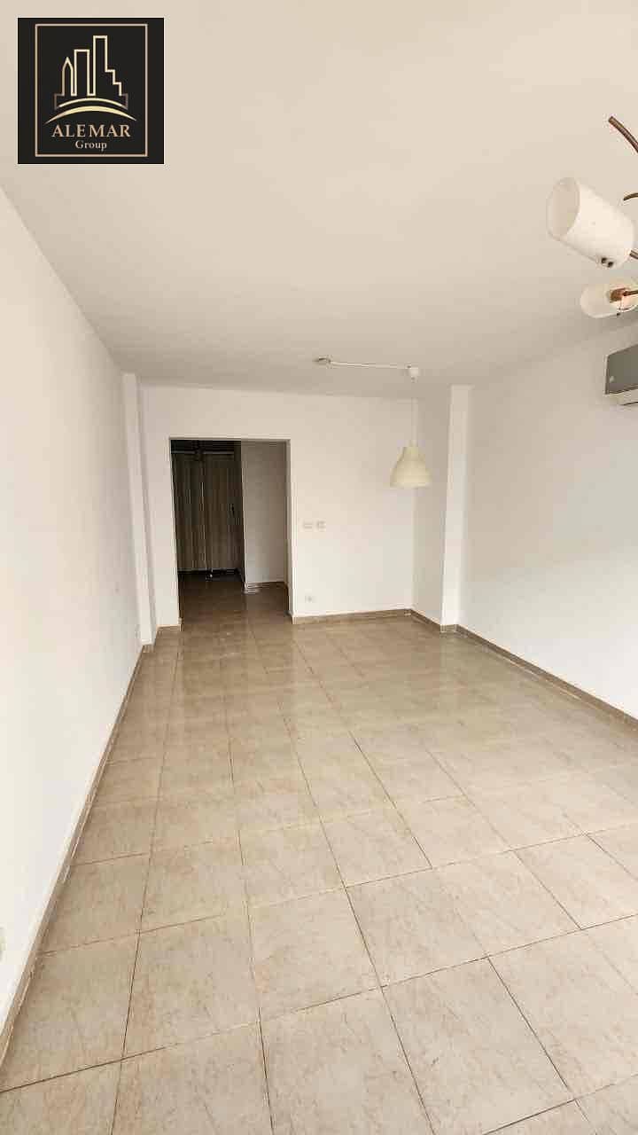 3 ae70253a-6ae4-48c7-91dc-b626ef1547ba. jpg