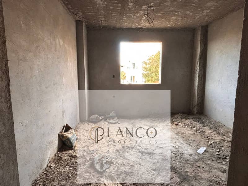 12 WhatsApp Image 2025-12-29 at 6.04. 44 PM (1). jpeg