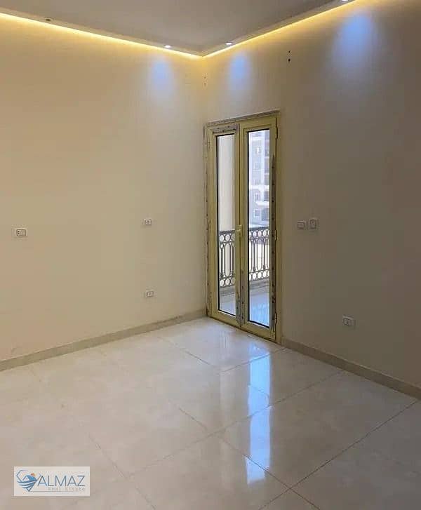 2 WhatsApp Image 2025-12-06 at 12.36. 45 PM (1). jpeg