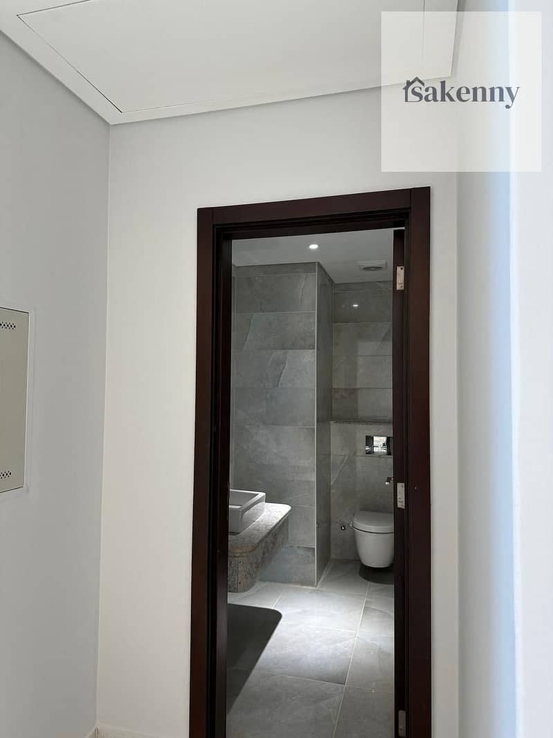 20 WhatsApp Image 2025-10-12 at 14.17. 32_e6f6dff7. jpg