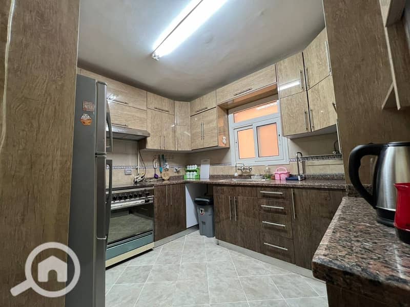 2 8b90e96a-07cb-4018-8f8e-7bf6198c1a16. jpg