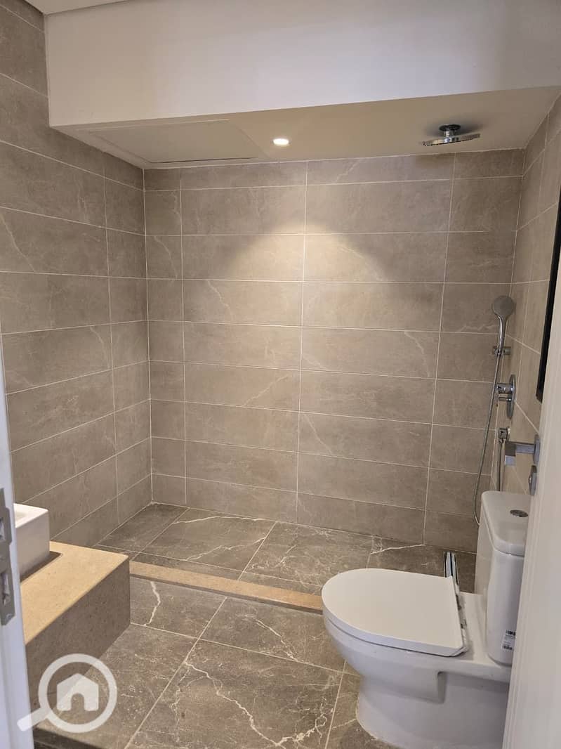 8 WhatsApp Image 2025-10-04 at 11.13. 19 AM (3). jpeg