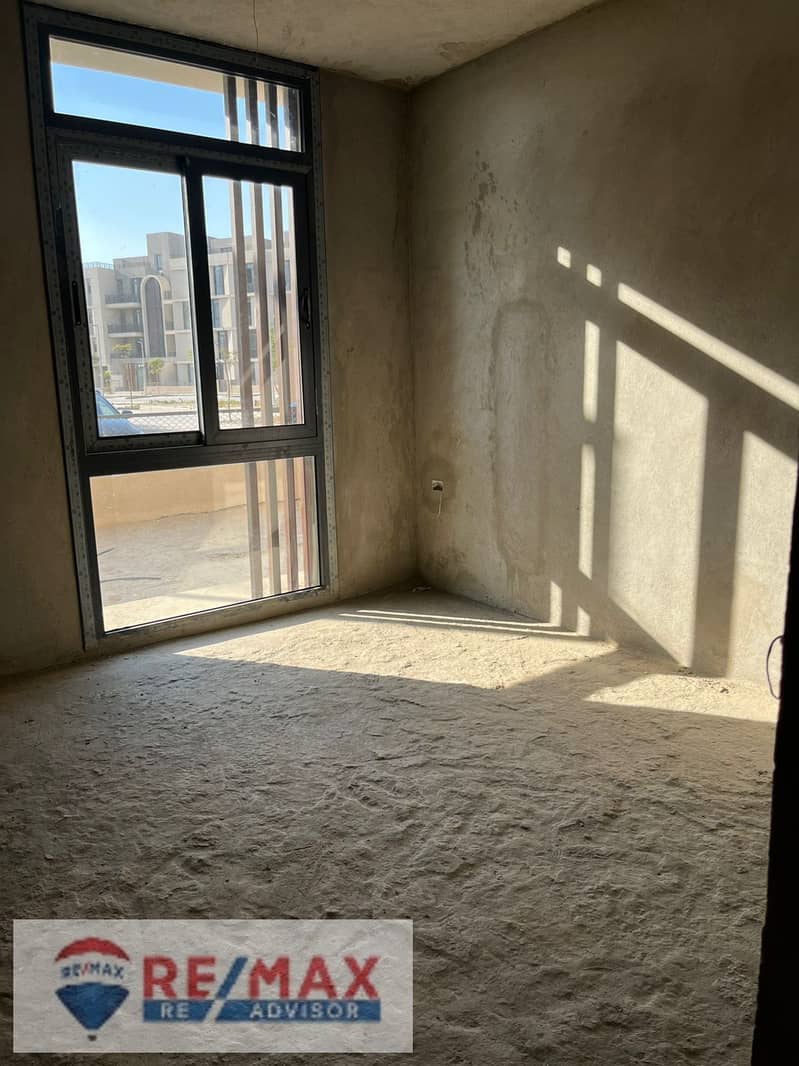 3 WhatsApp Image 2025-12-30 at 1.06. 27 PM (2). jpeg