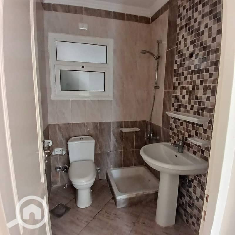 3 0823d1df-3f48-48a4-bbe4-47a48651b8ed. jpeg