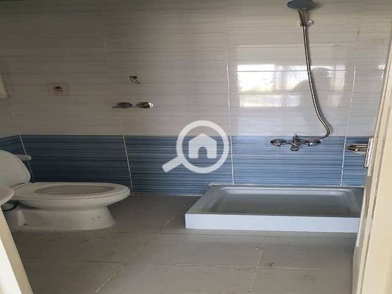 10 df59884d-c5f5-4edd-bfd9-c5b9d691a1d4. jpeg