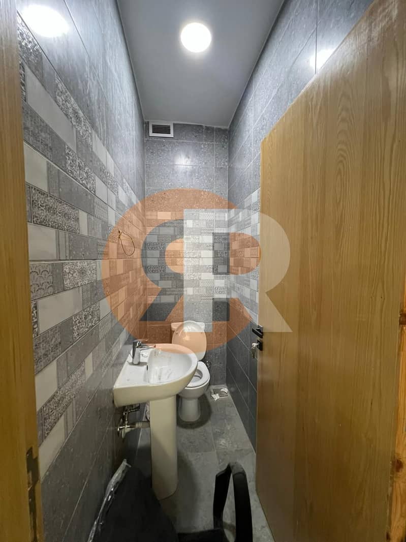 6 WhatsApp Image 2025-11-17 at 2.43. 50 PM. jpeg