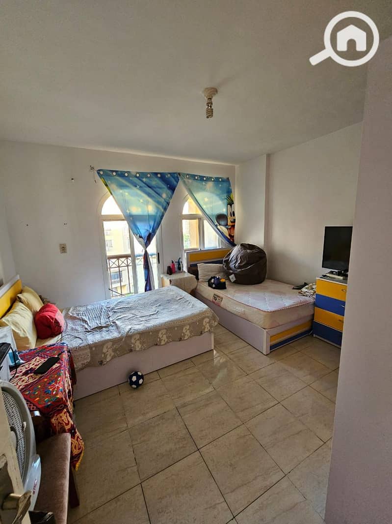 7 f23f176b-6076-42ab-b013-175c76ef1d6e. jpg