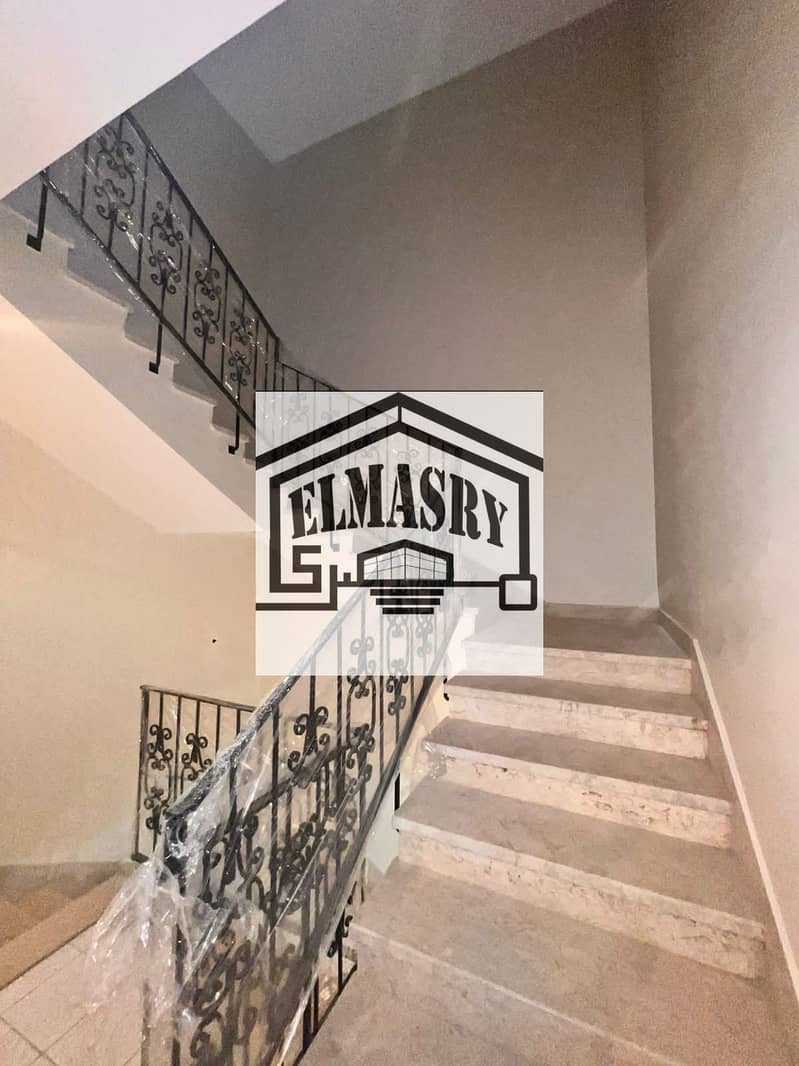 6 82910dc3-9b54-4e7d-b0c6-fa96a78f69fc. jpg