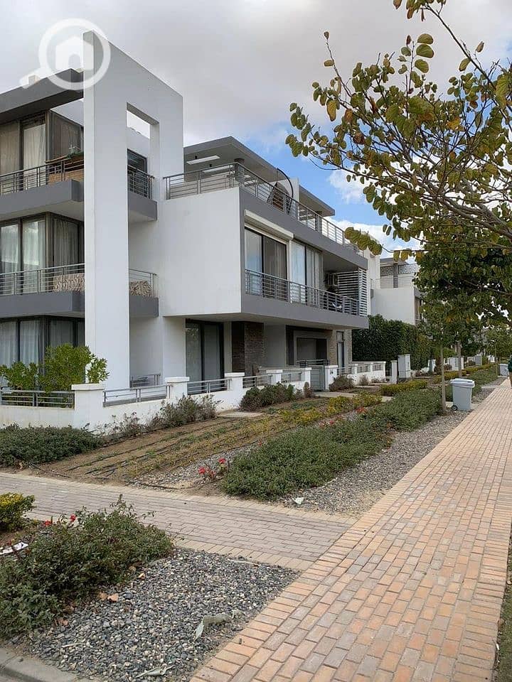 5 WhatsApp Image 2025-10-04 at 3.35. 35 PM. jpeg