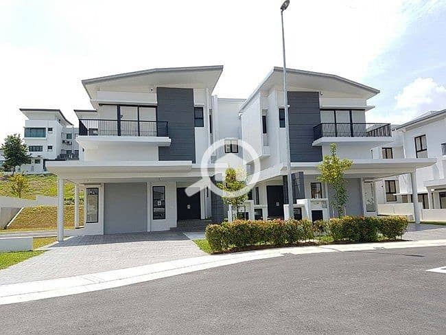 10 WhatsApp Image 2025-10-04 at 3.35. 28 PM. jpeg