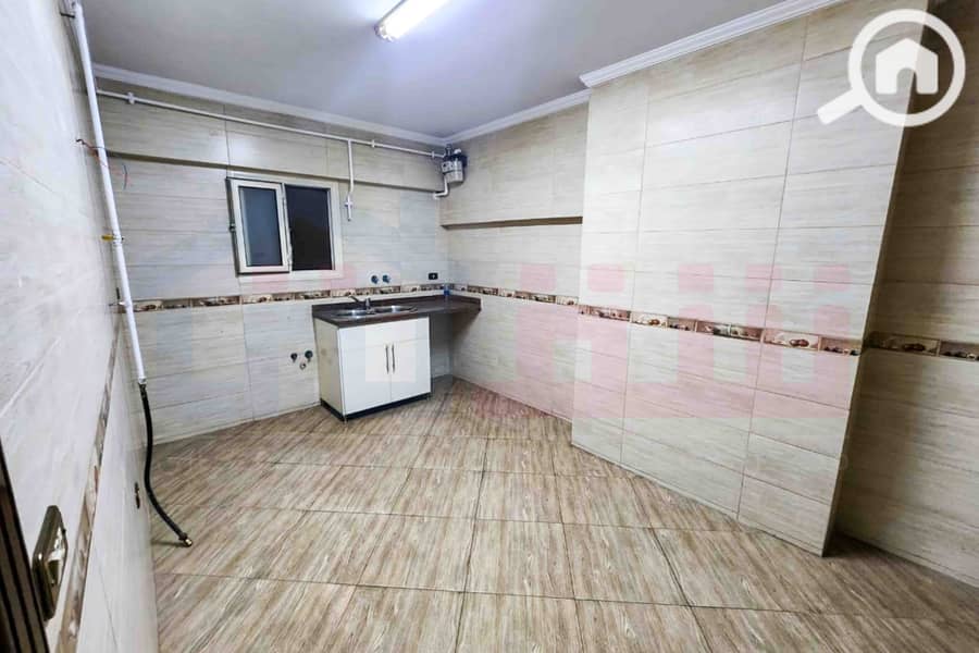 14 WhatsApp Image 2025-12-24 at 11.50. 33 (1). jpg