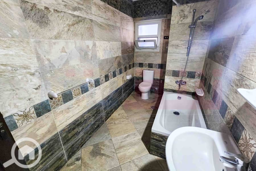 16 WhatsApp Image 2025-12-24 at 11.50. 26 (2). jpg